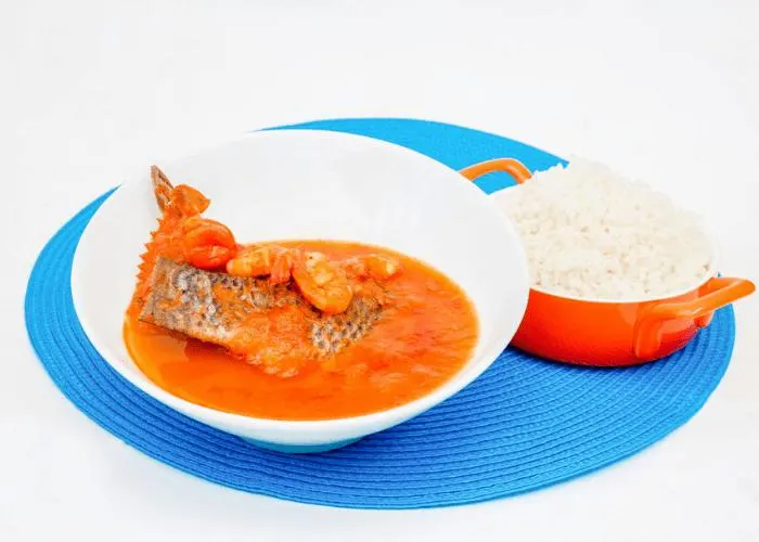 Soupe de poisson aux légumes