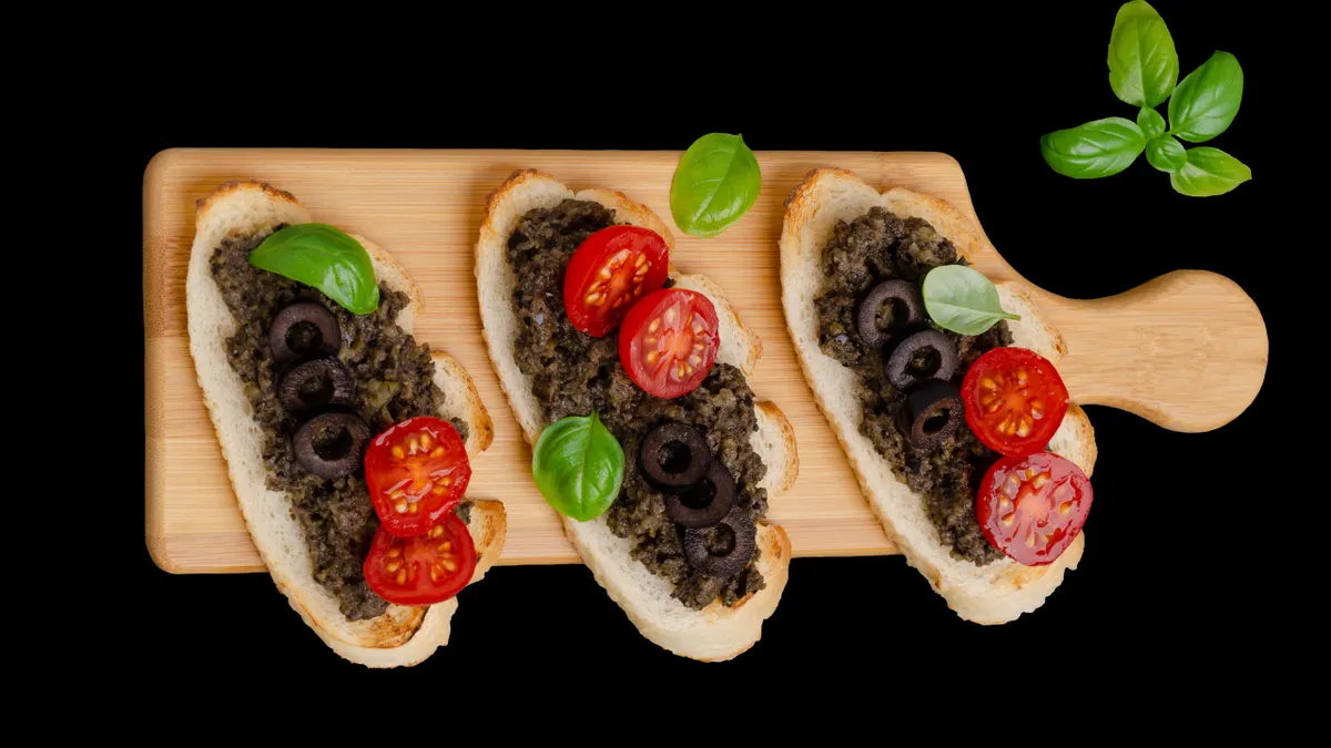 Tapenades aux olives noires