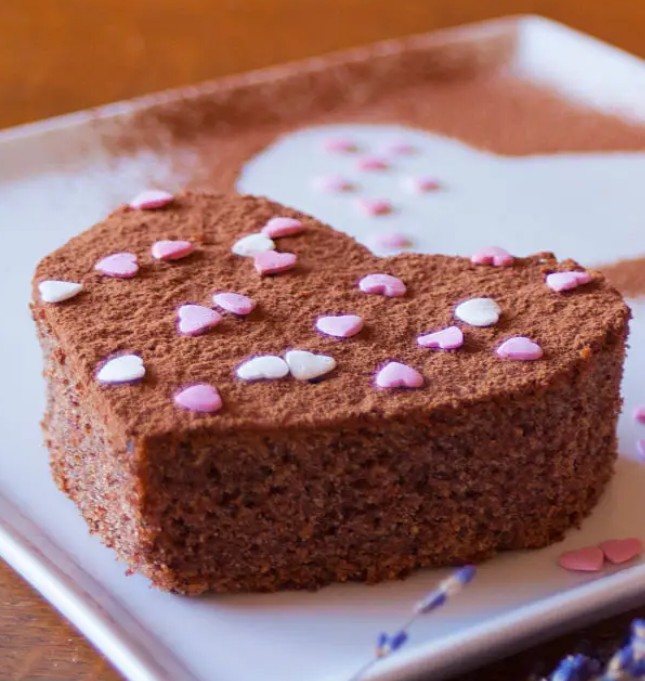 Gâteau de fondant au chocolat en coeur crédit photo: @SonjaBK sur unsplash