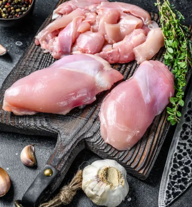 Poulet frais crédit photo: @Vladimir Mironov sur unsplash